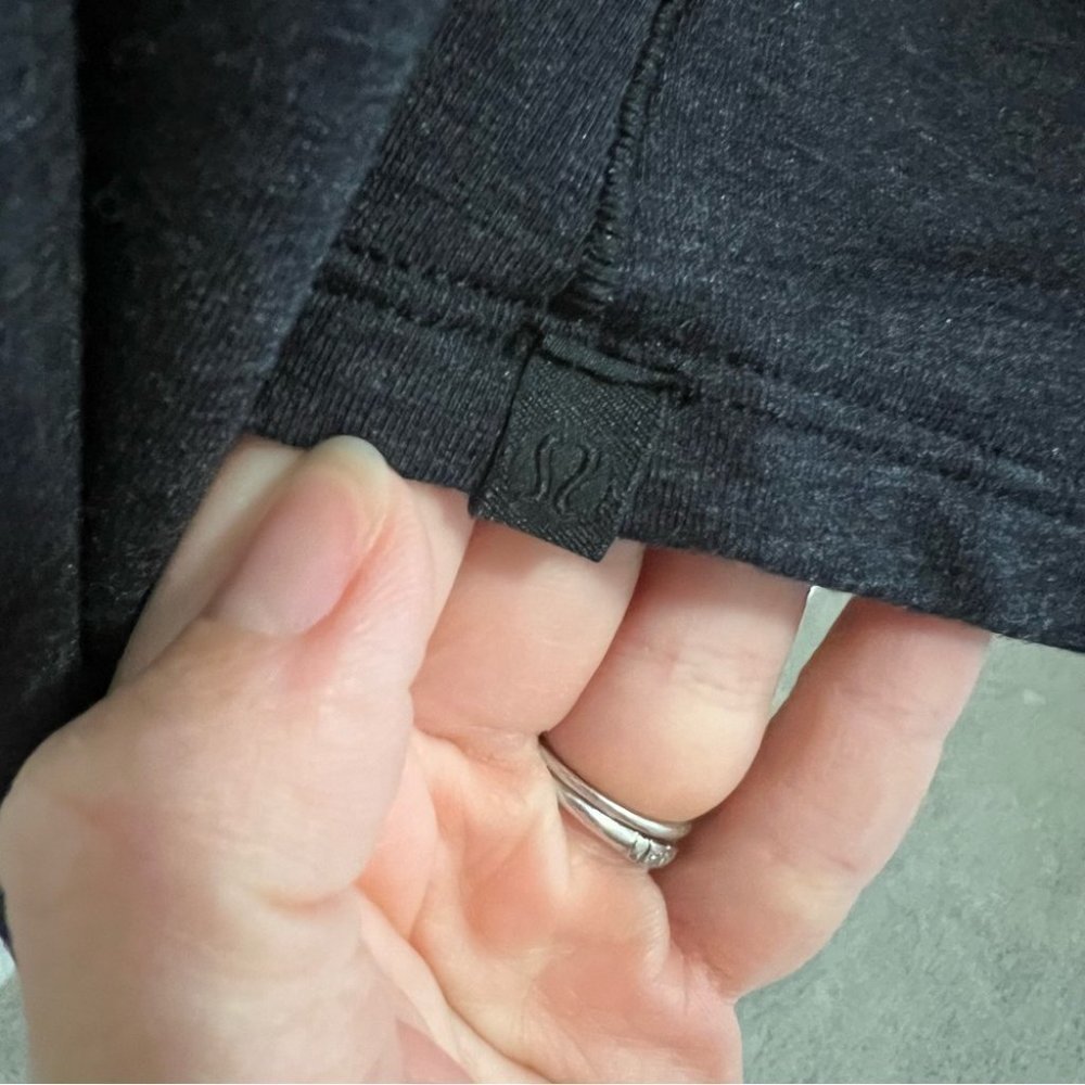Lululemon Show Your Depth Long Sleeve Cropped Pullover Sweater - Picture 13 of 15